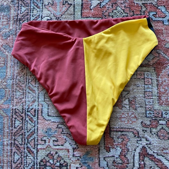 Indah high waisted colorblock swim bottoms - Picture 2 of 5